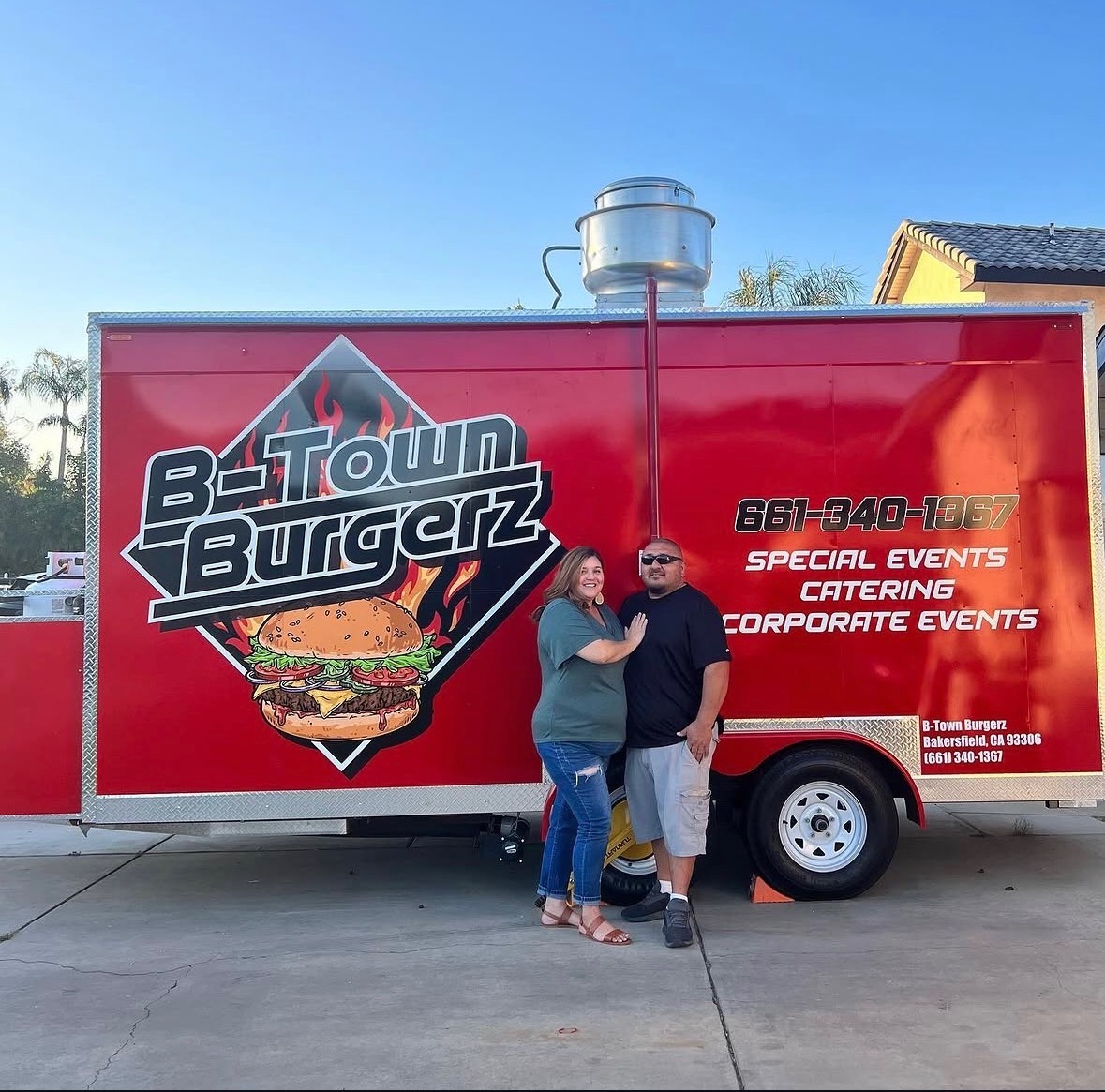 B-Town Burgerz food truck